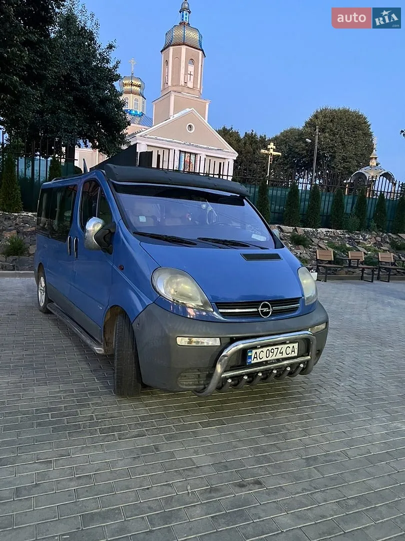 Opel Vivaro, 2003