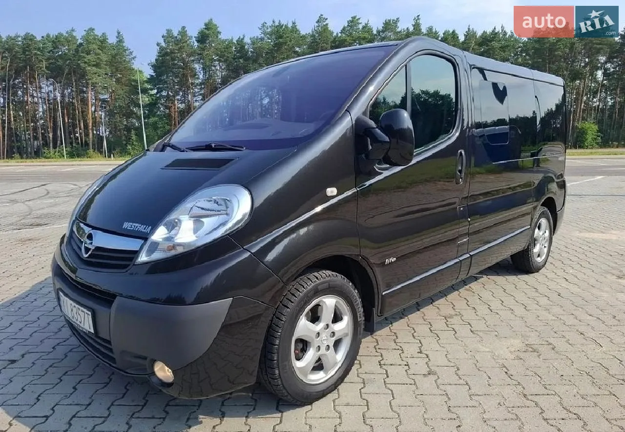Opel Vivaro, 2001