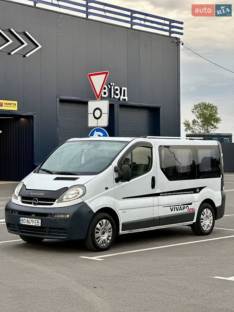 Opel Vivaro, 2003