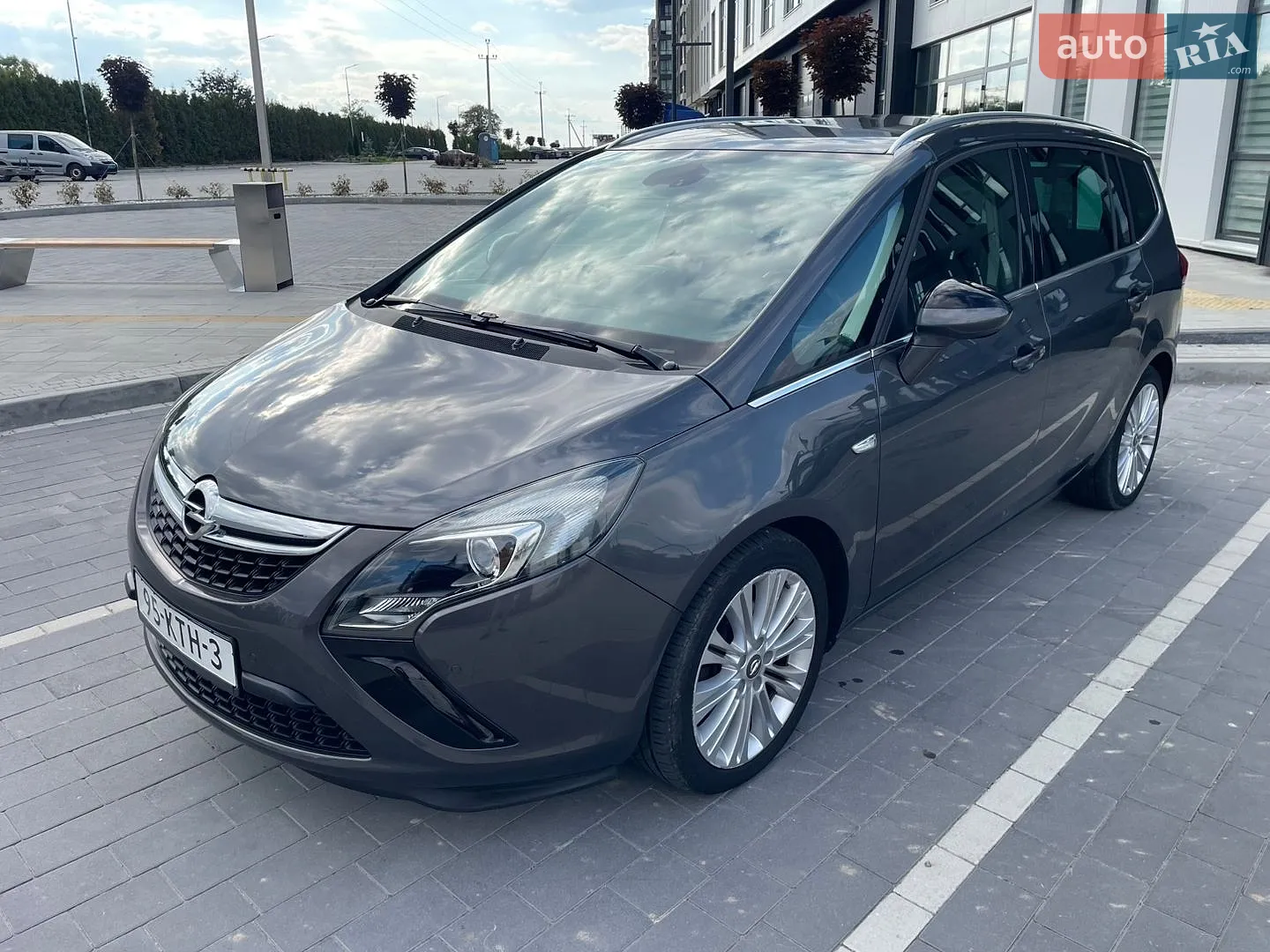 Opel Zafira Tourer, 2012