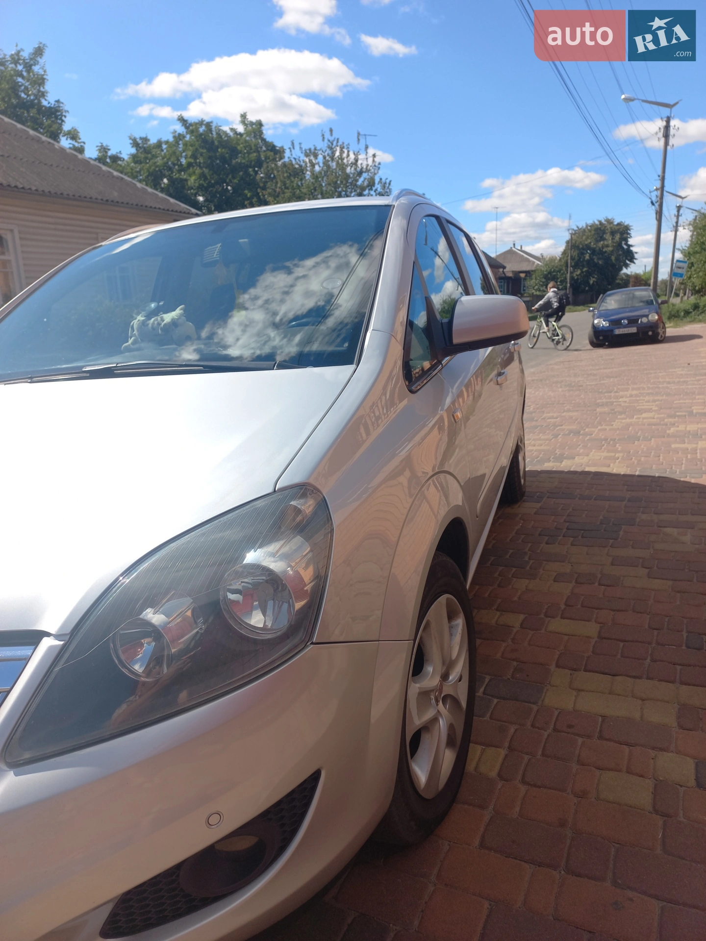 Opel Zafira, 2011