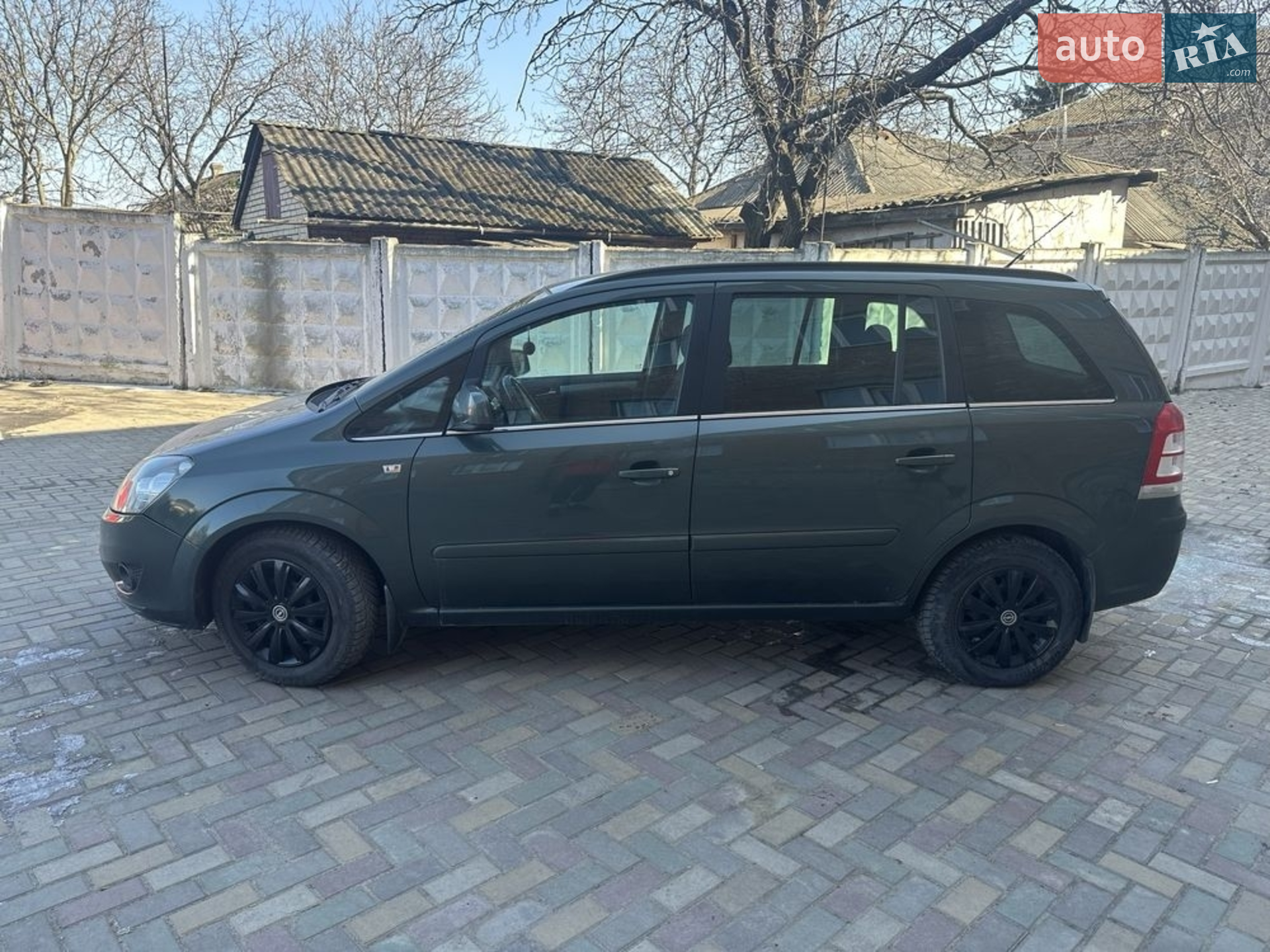 Opel Zafira, 2011