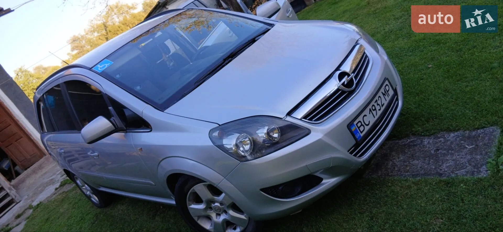 Opel Zafira, 2011