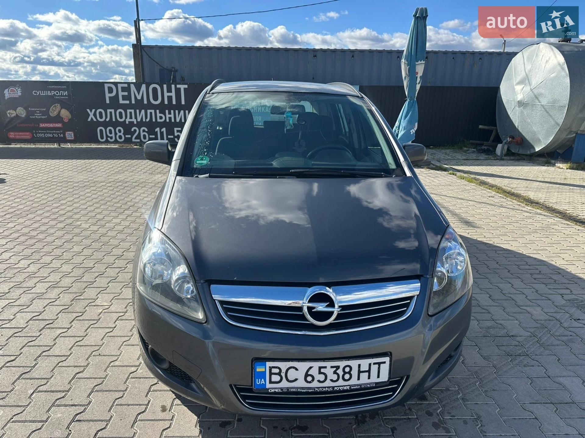 Opel Zafira, 2011