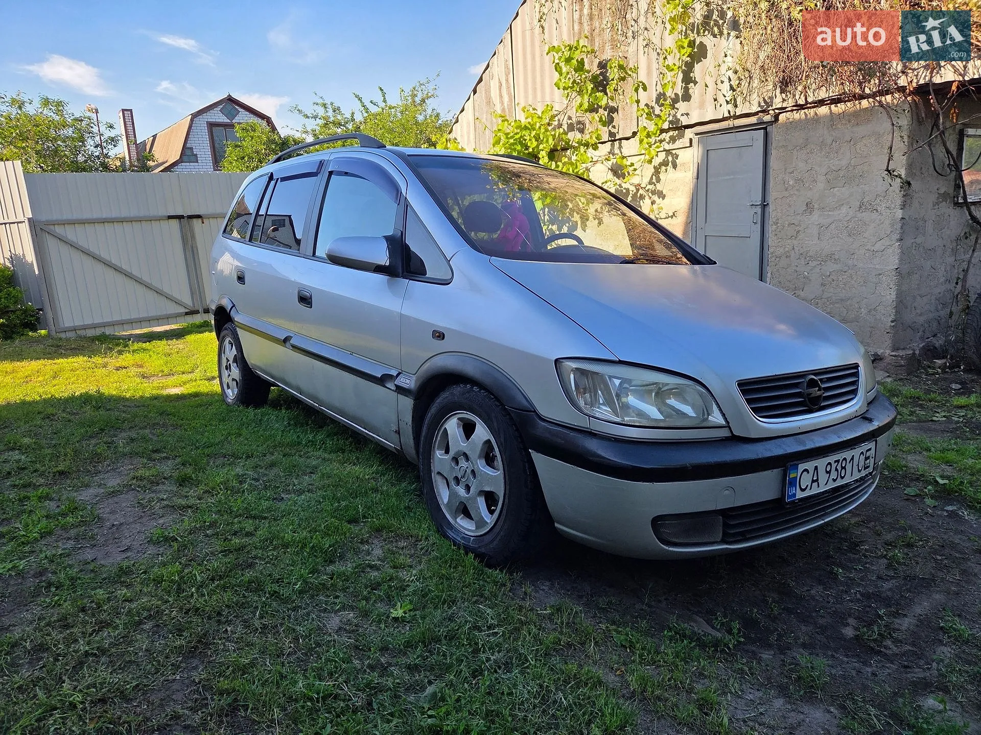 Opel Zafira, 2001