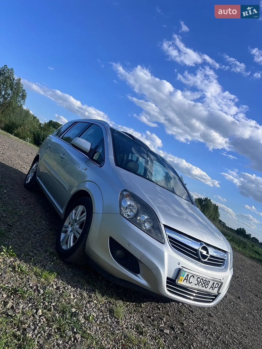 Opel Zafira, 2011