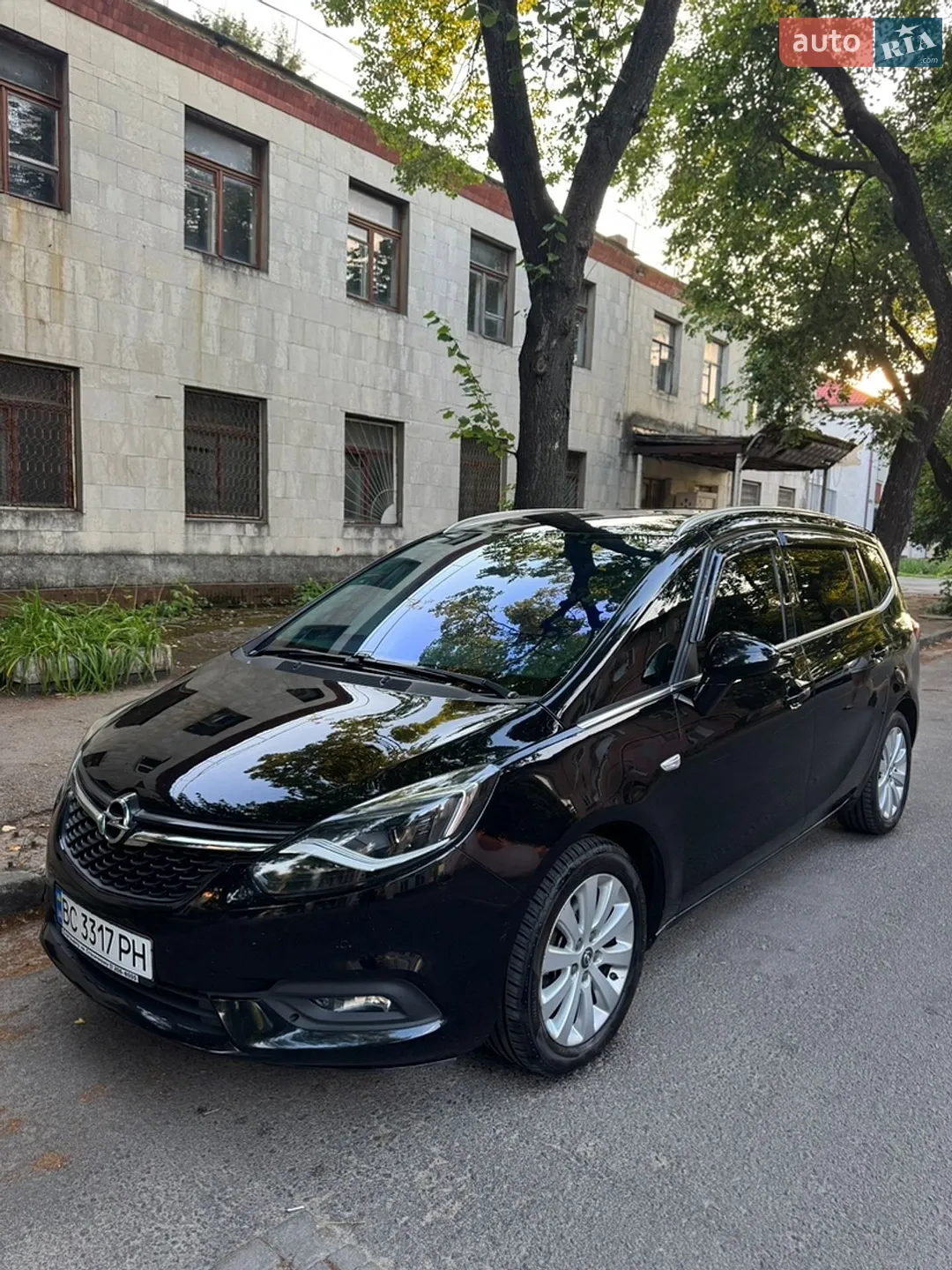 Opel Zafira, 2016