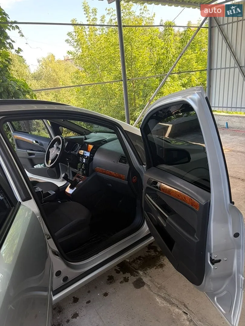 Opel Zafira, 2013