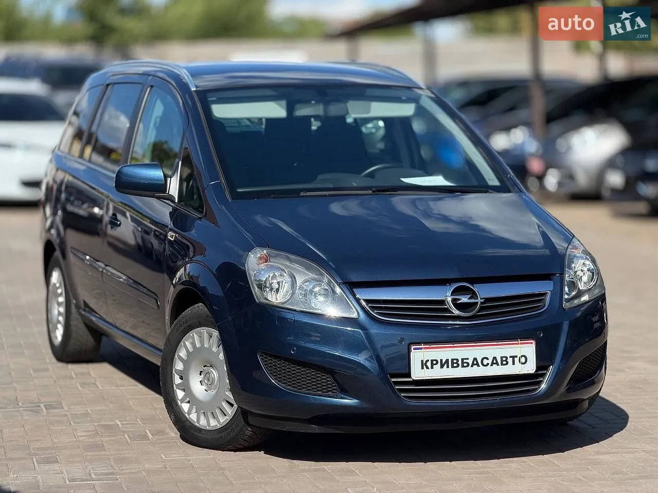 Opel Zafira, 2011