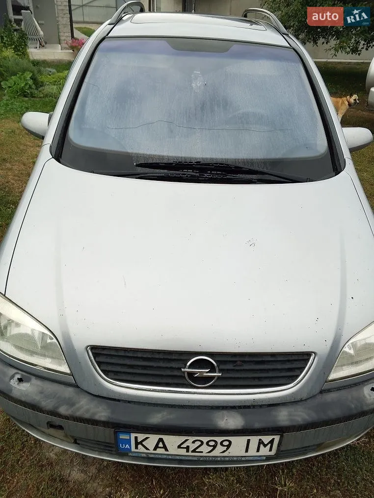 Opel Zafira, 2002