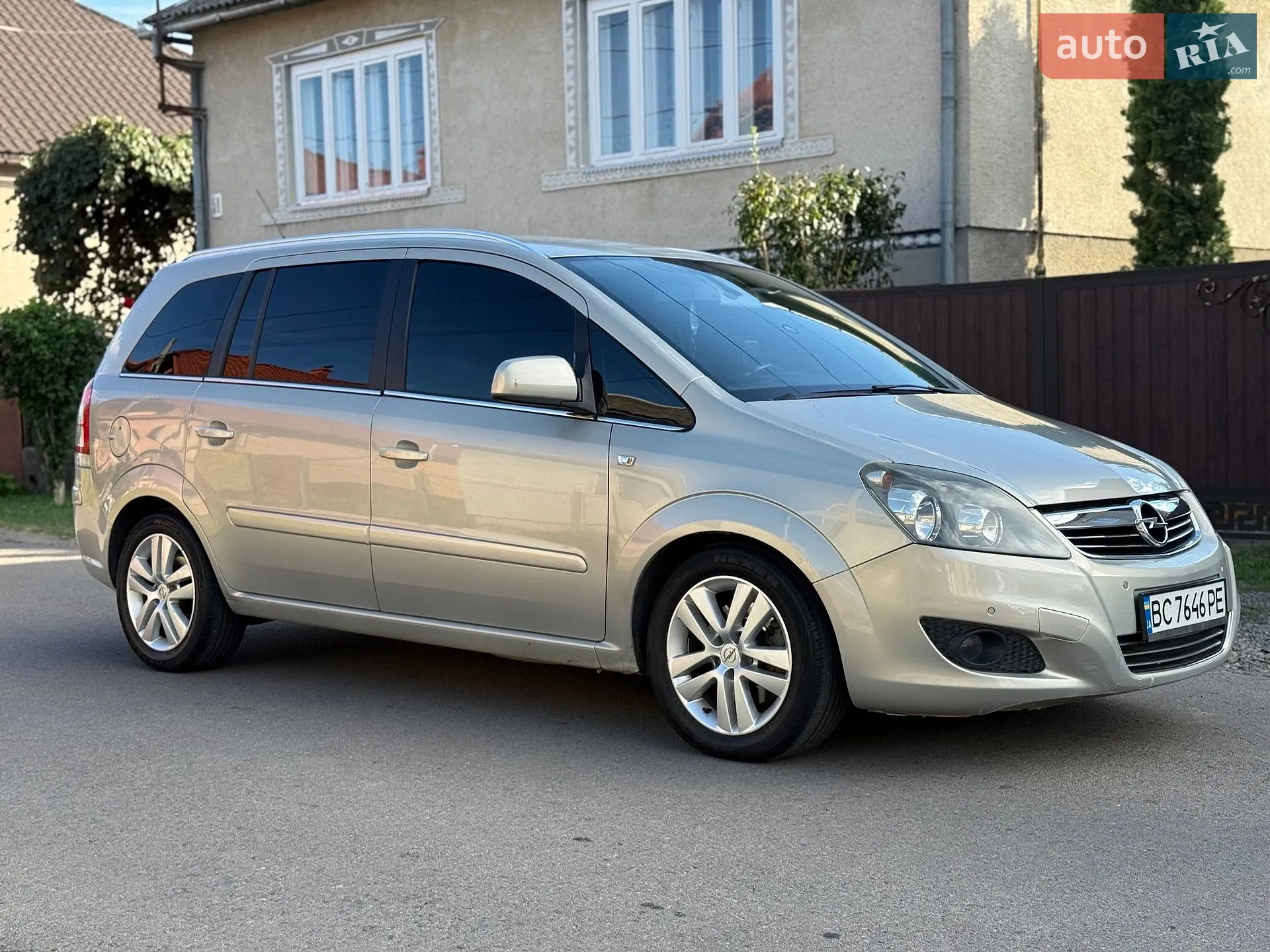 Opel Zafira, 2010