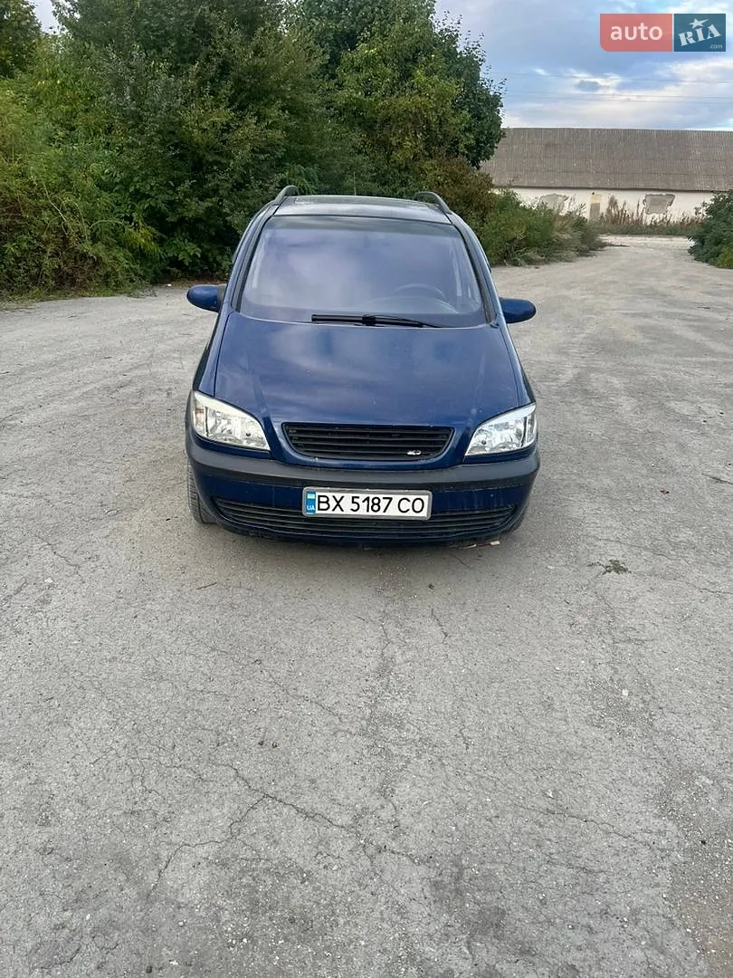 Opel Zafira, 2004