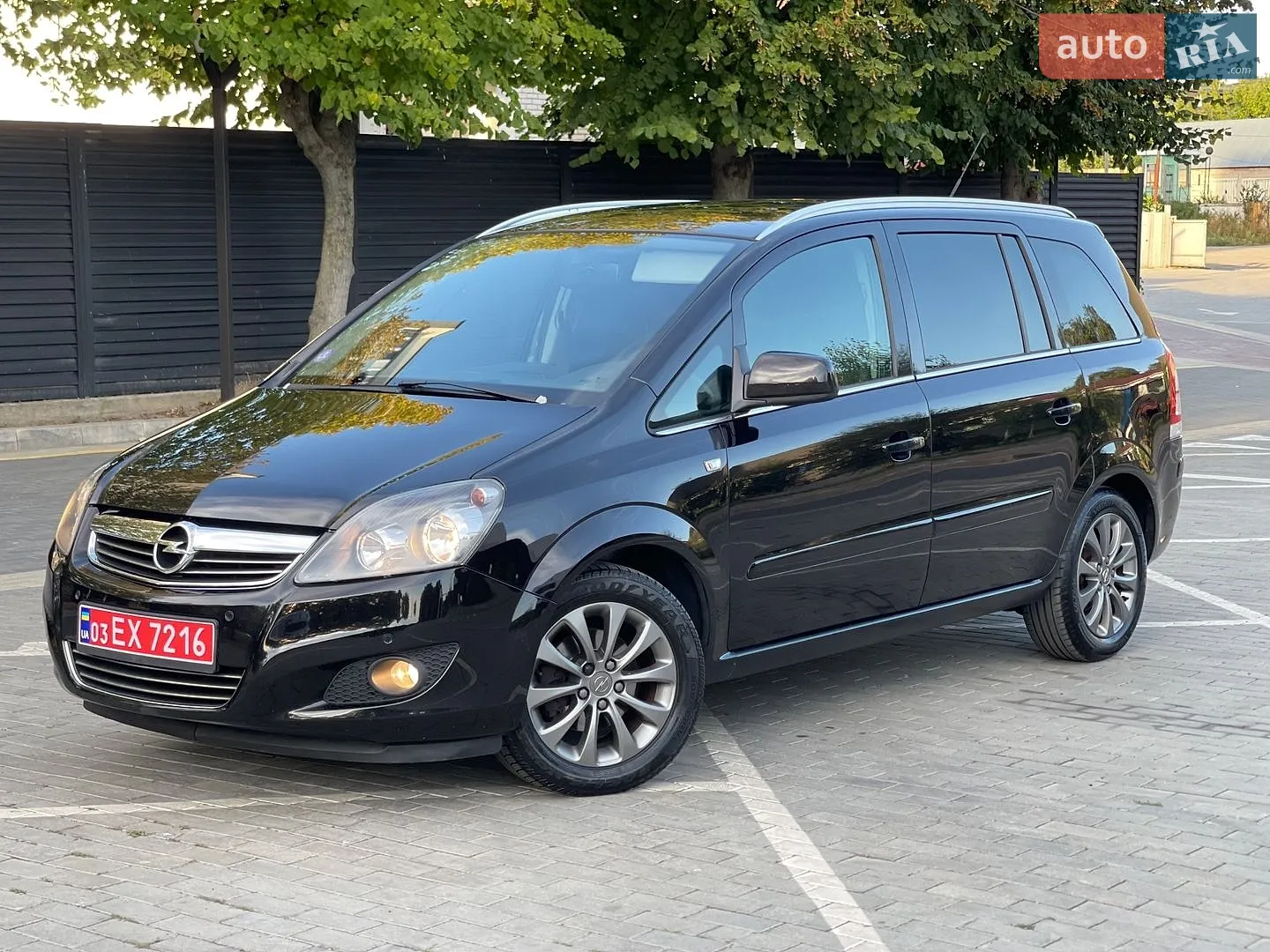 Opel Zafira, 2011