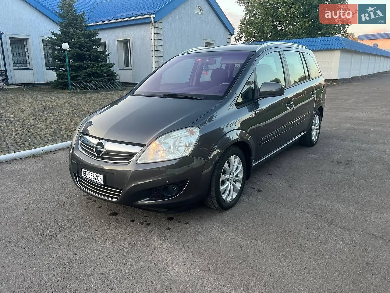 Opel Zafira, 2010