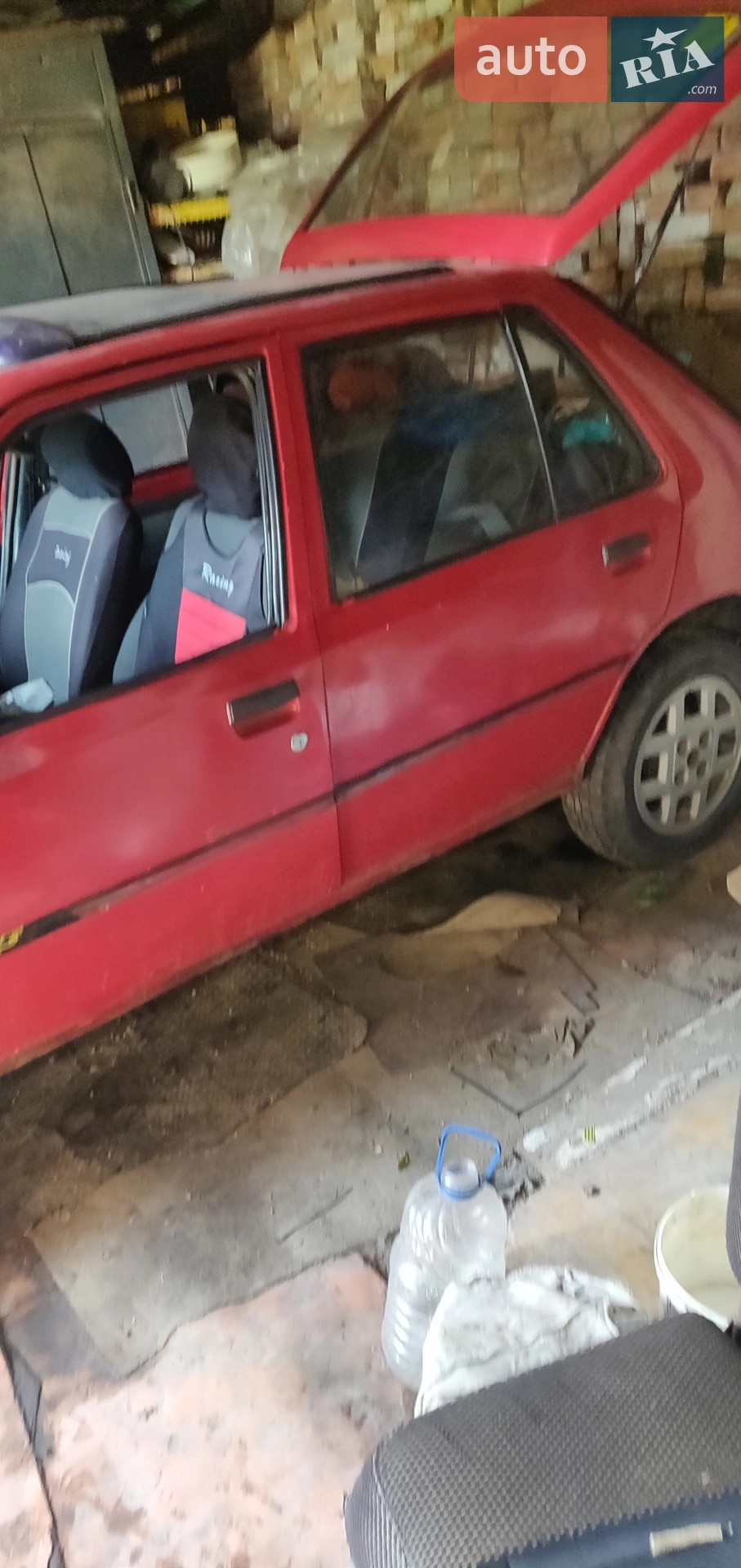 Peugeot 205, 1987