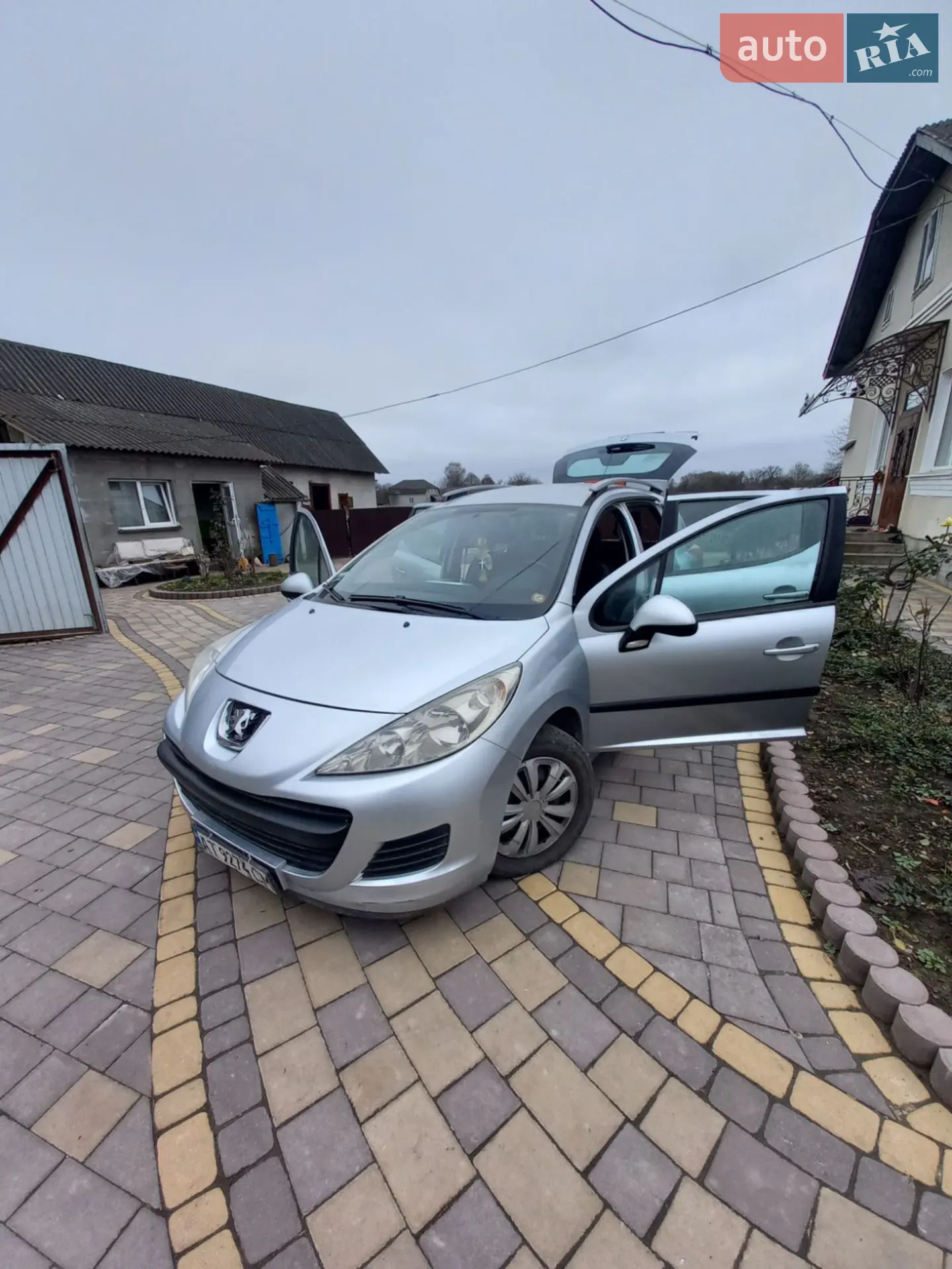 Peugeot 207, 2010