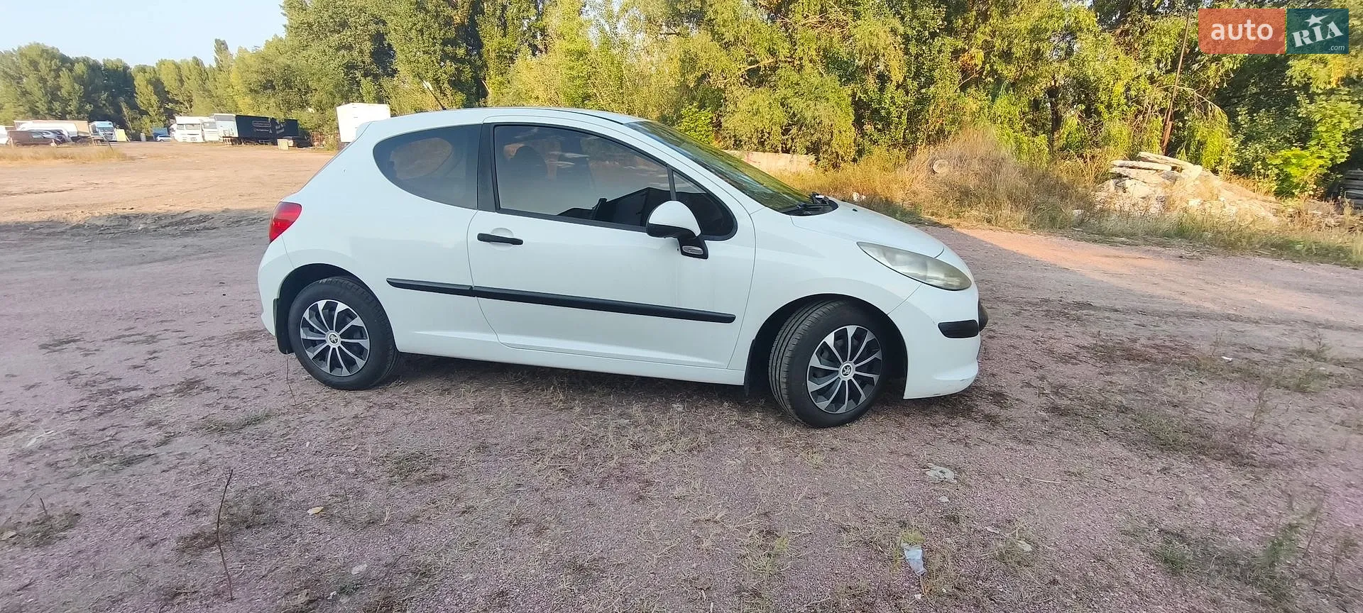 Peugeot 207, 2008