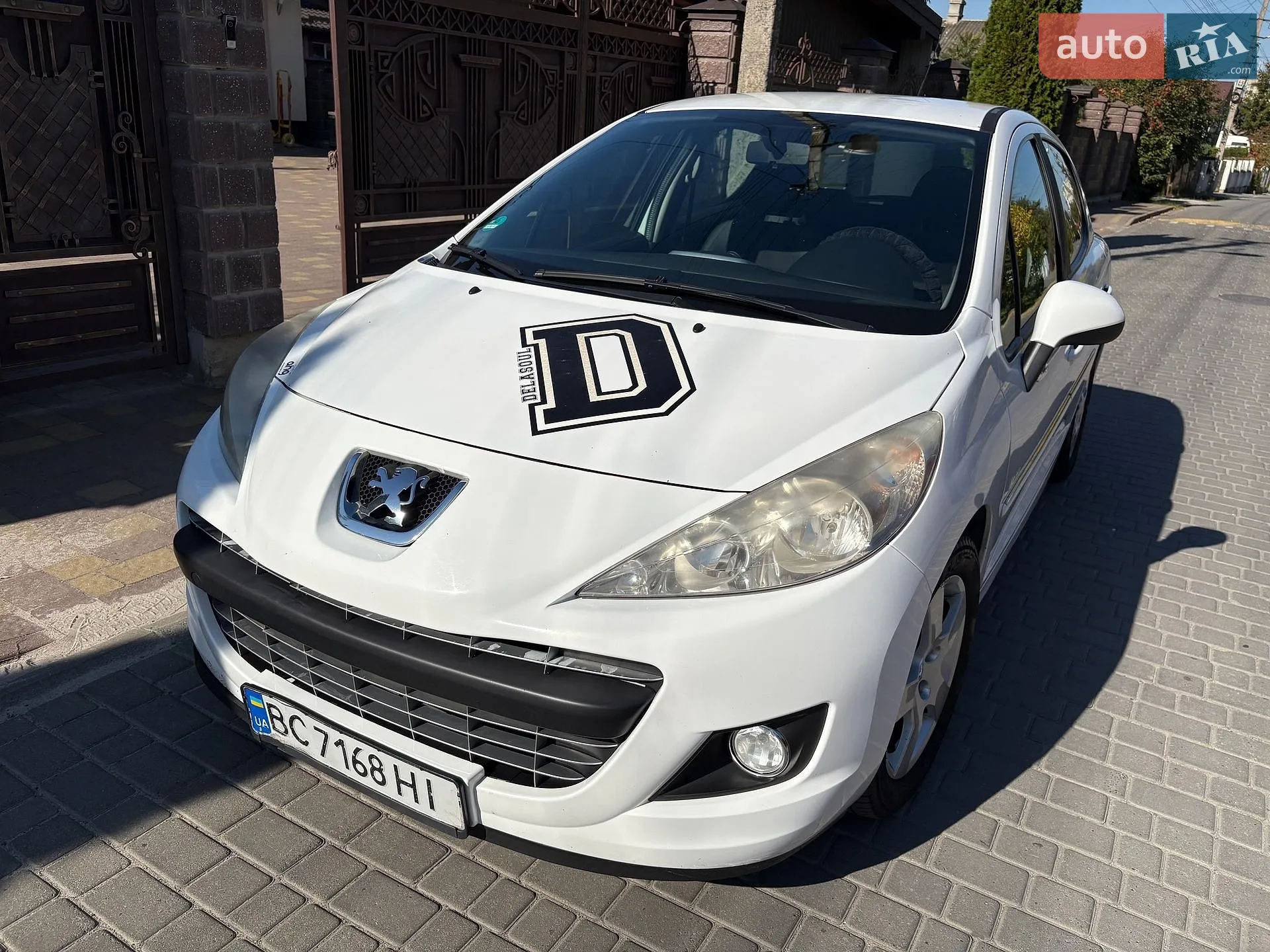 Peugeot 207, 2012
