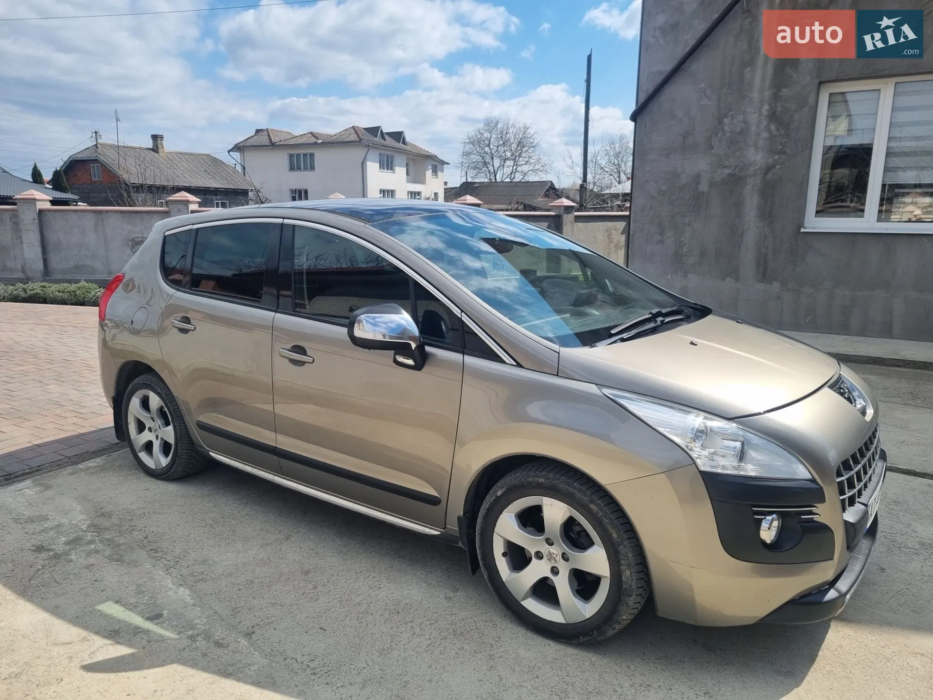 Peugeot 3008, 2013