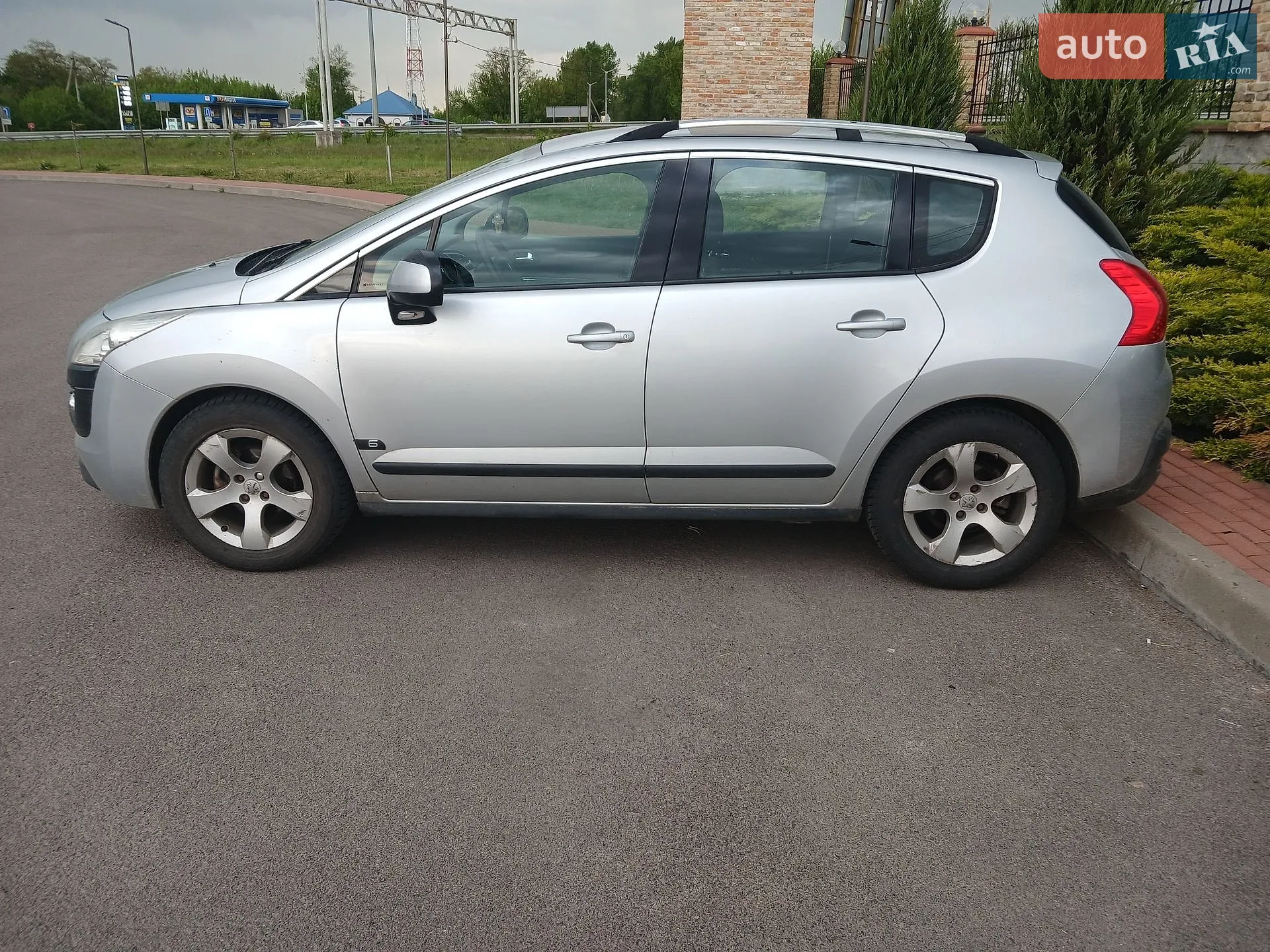 Peugeot 3008, 2010