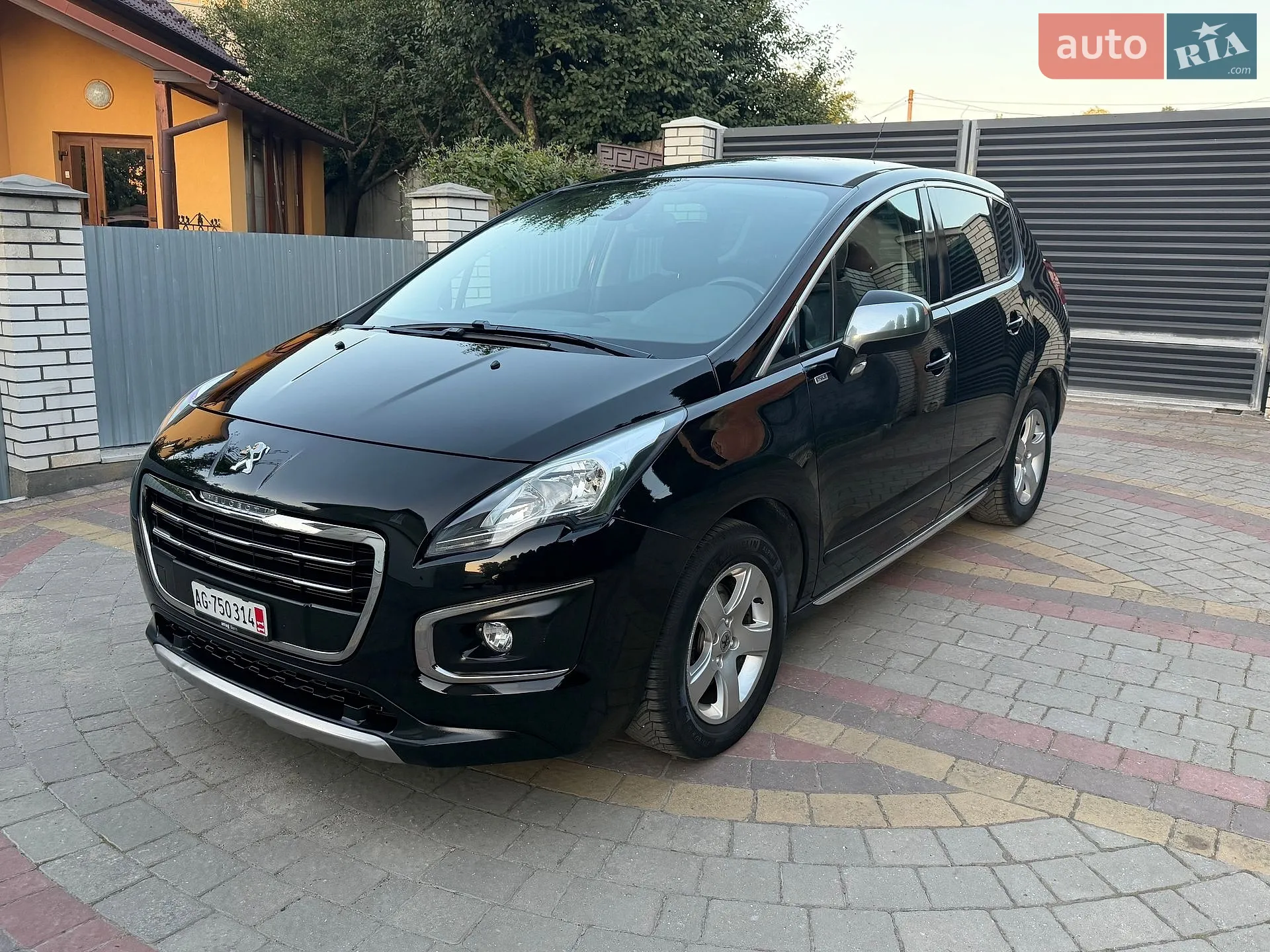 Peugeot 3008, 2015