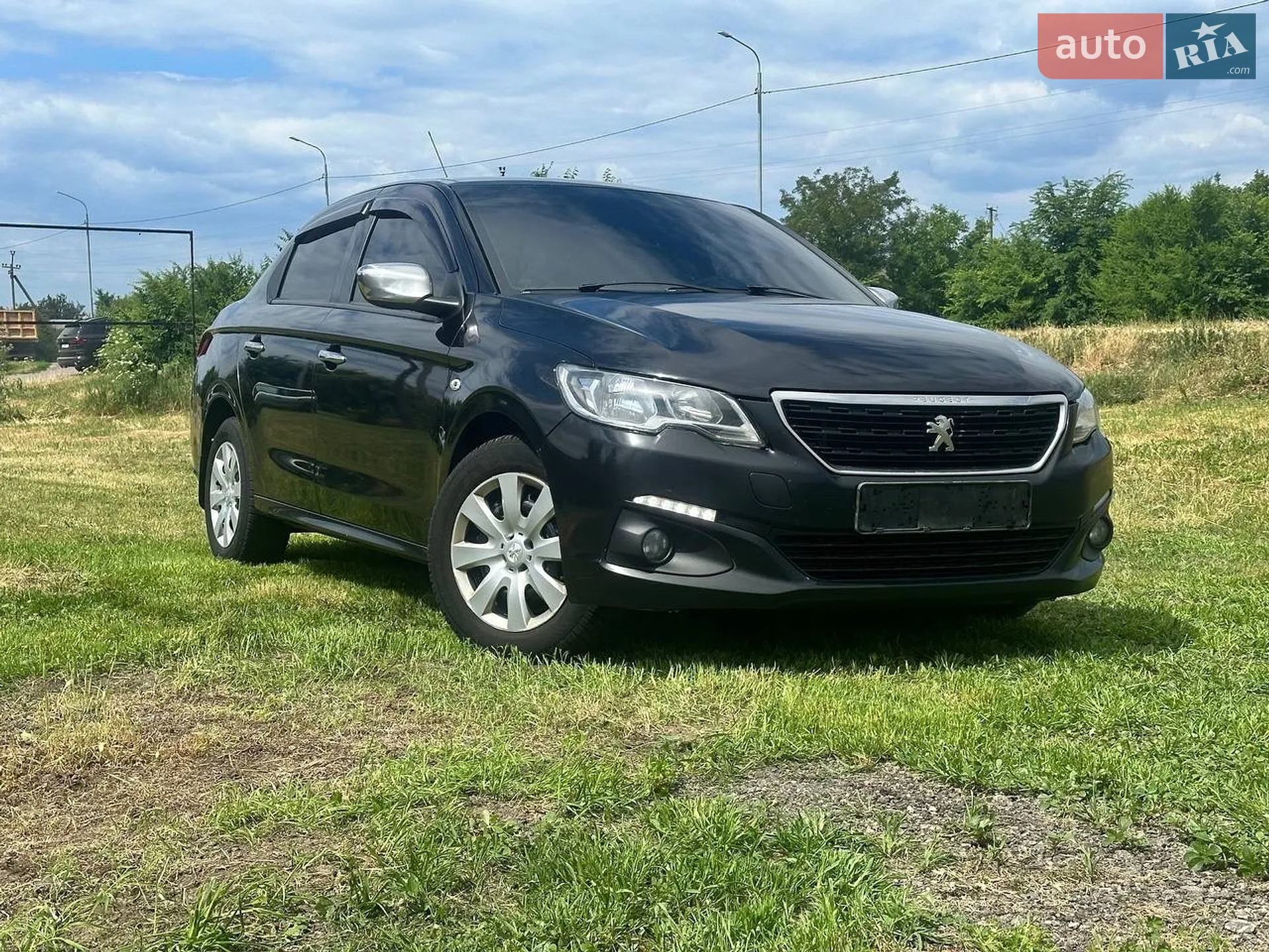 Peugeot 301, 2017