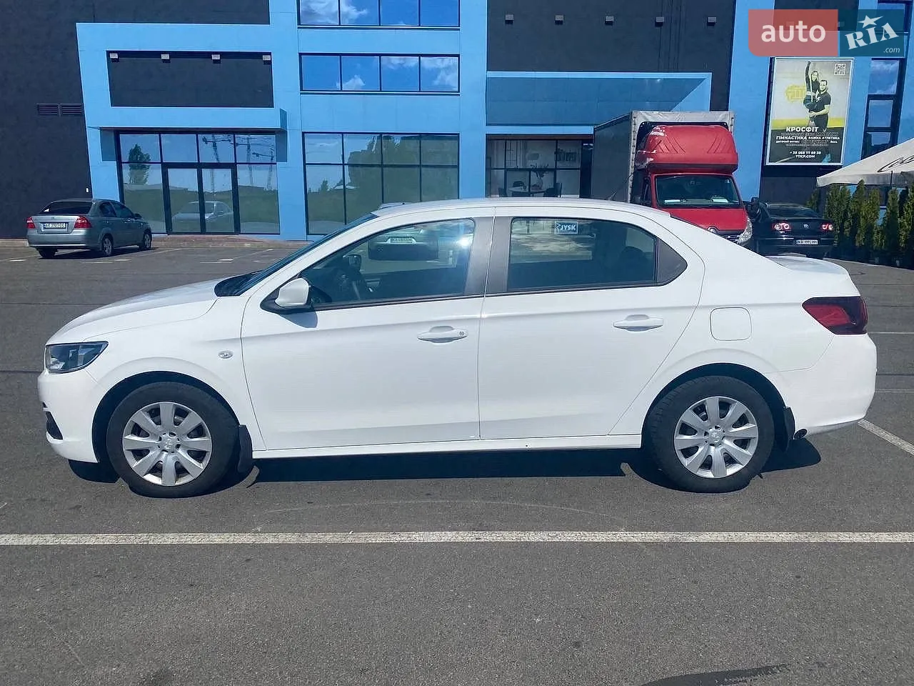 Peugeot 301, 2019