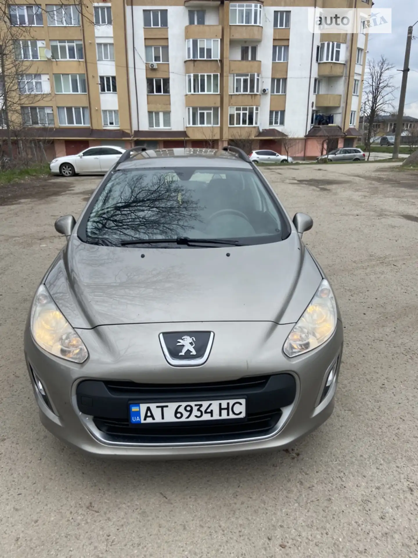 Peugeot 308, 2011