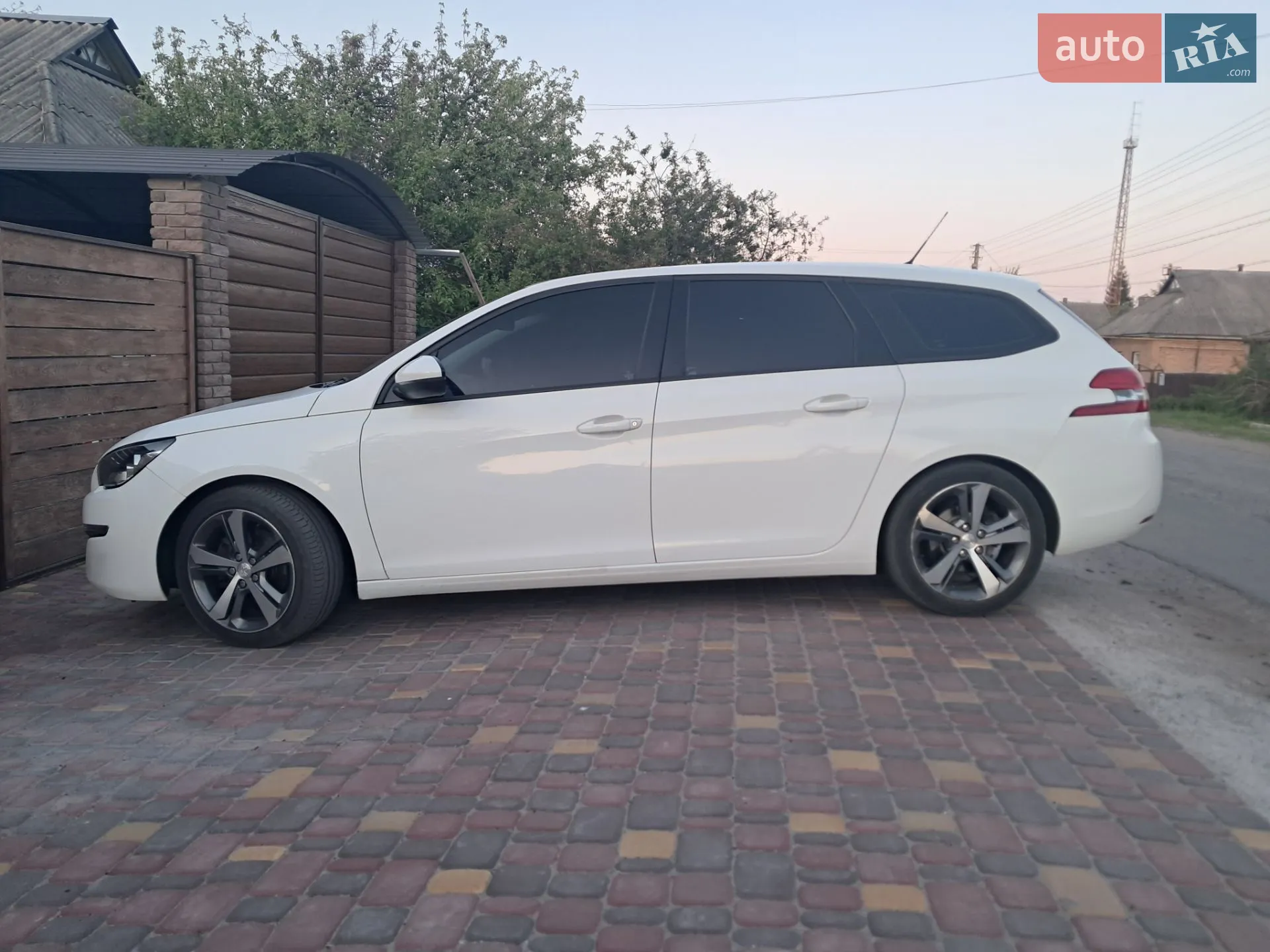 Peugeot 308, 2016
