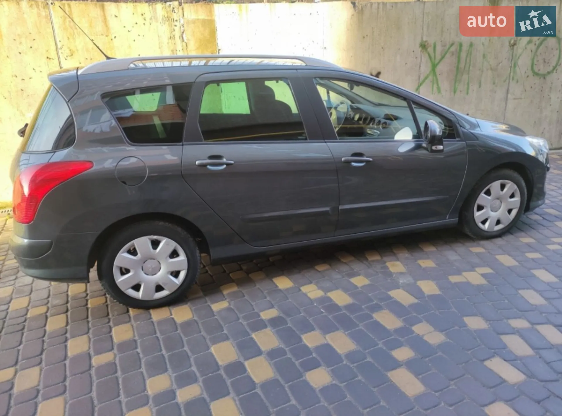 Peugeot 308, 2009