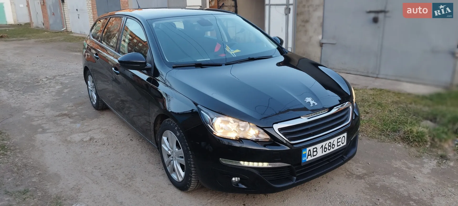 Peugeot 308, 2015