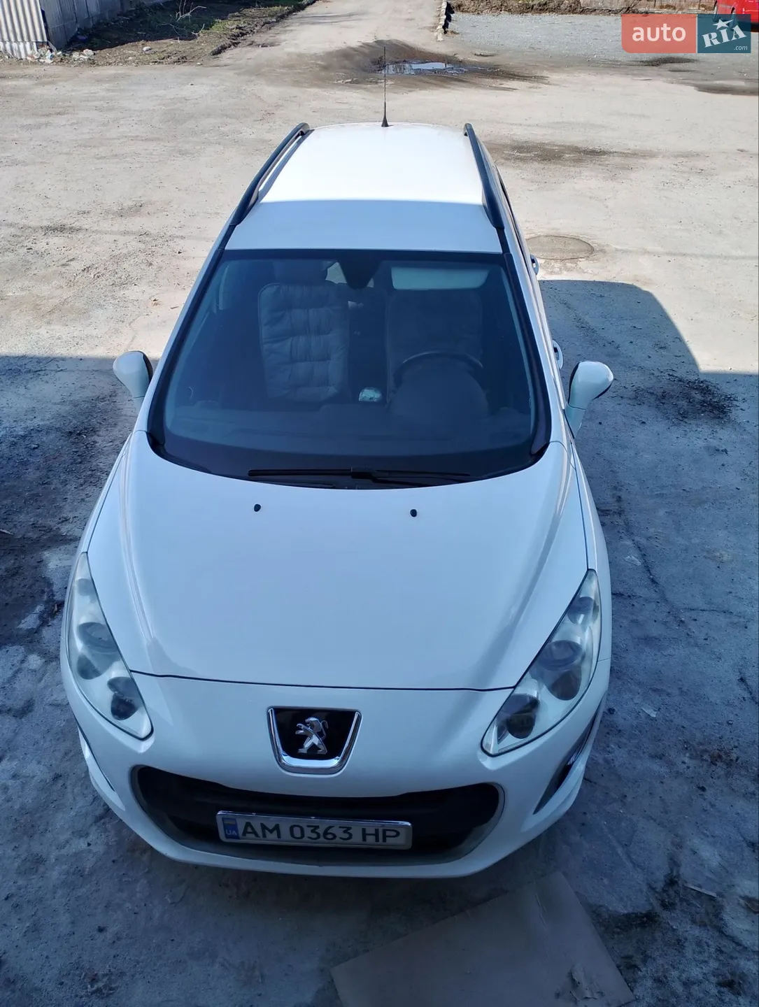 Peugeot 308, 2011