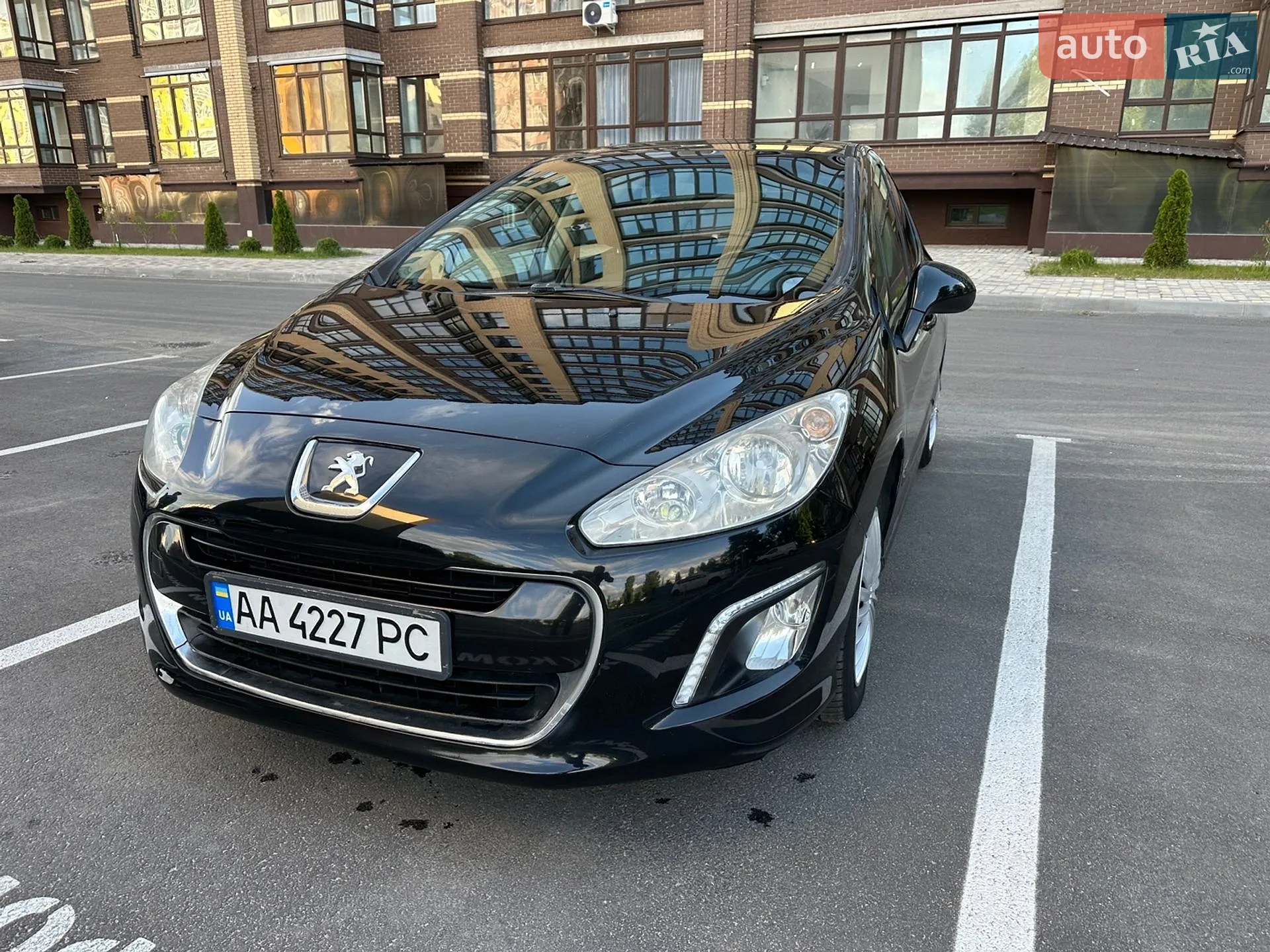 Peugeot 308, 2011
