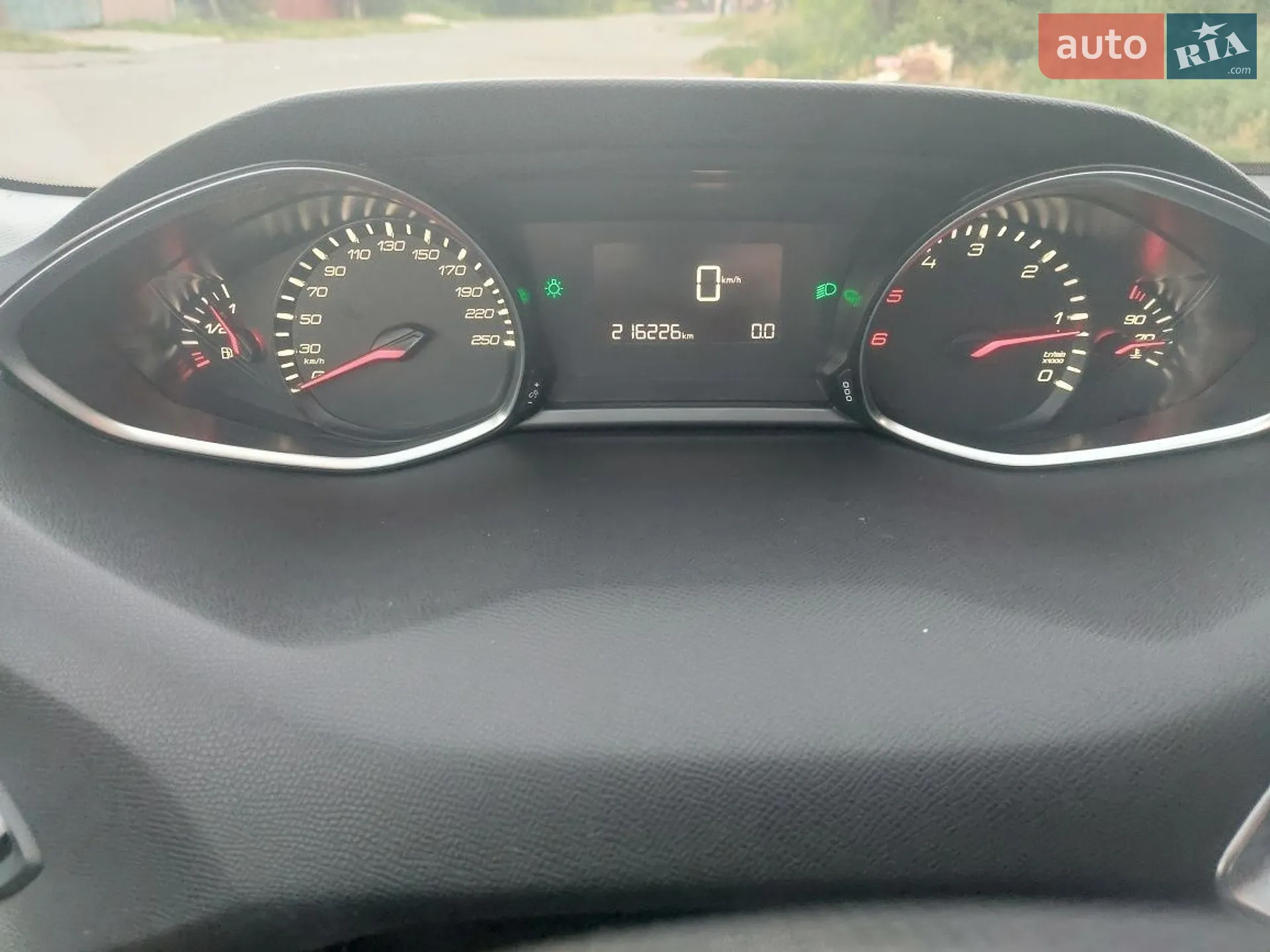 Peugeot 308, 2015