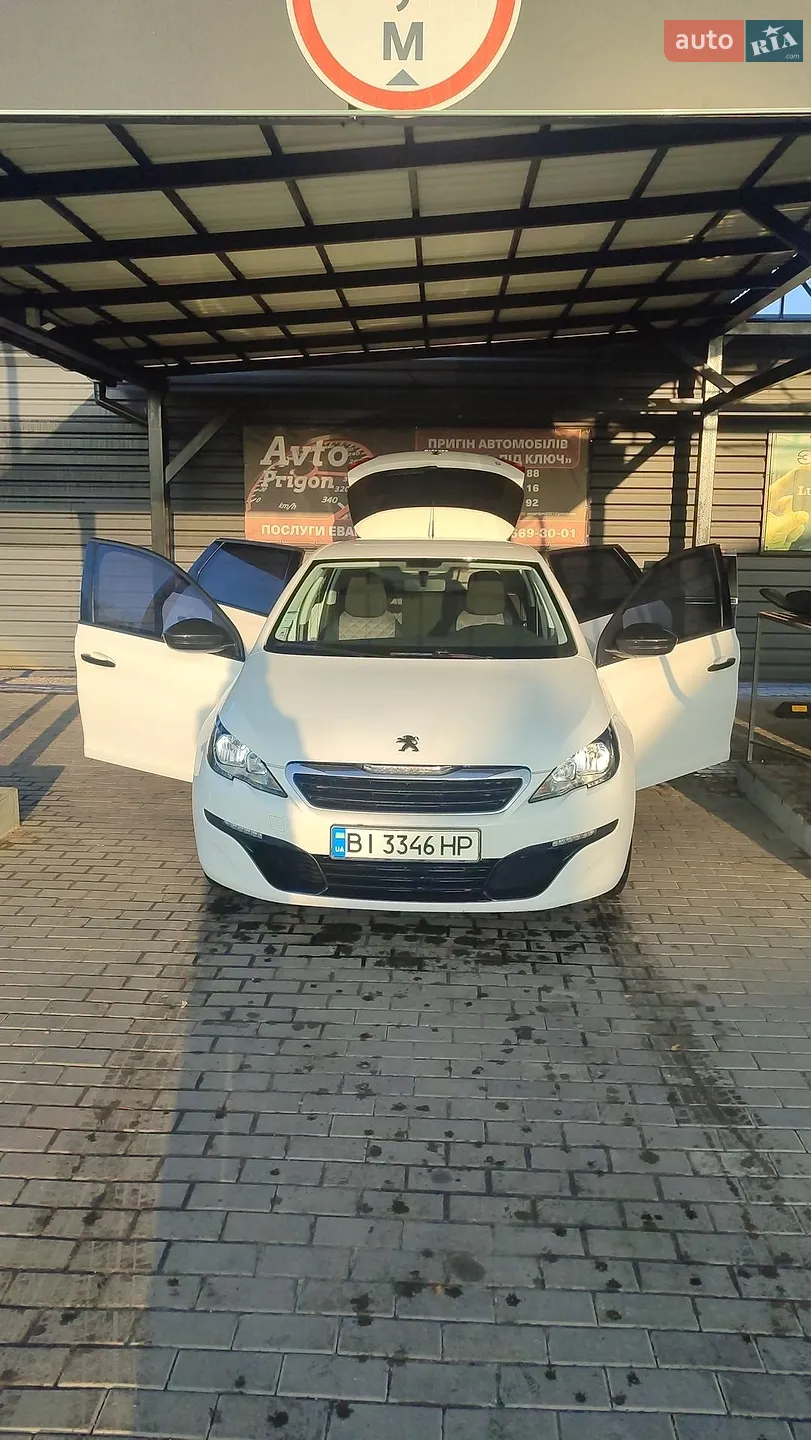 Peugeot 308, 2015