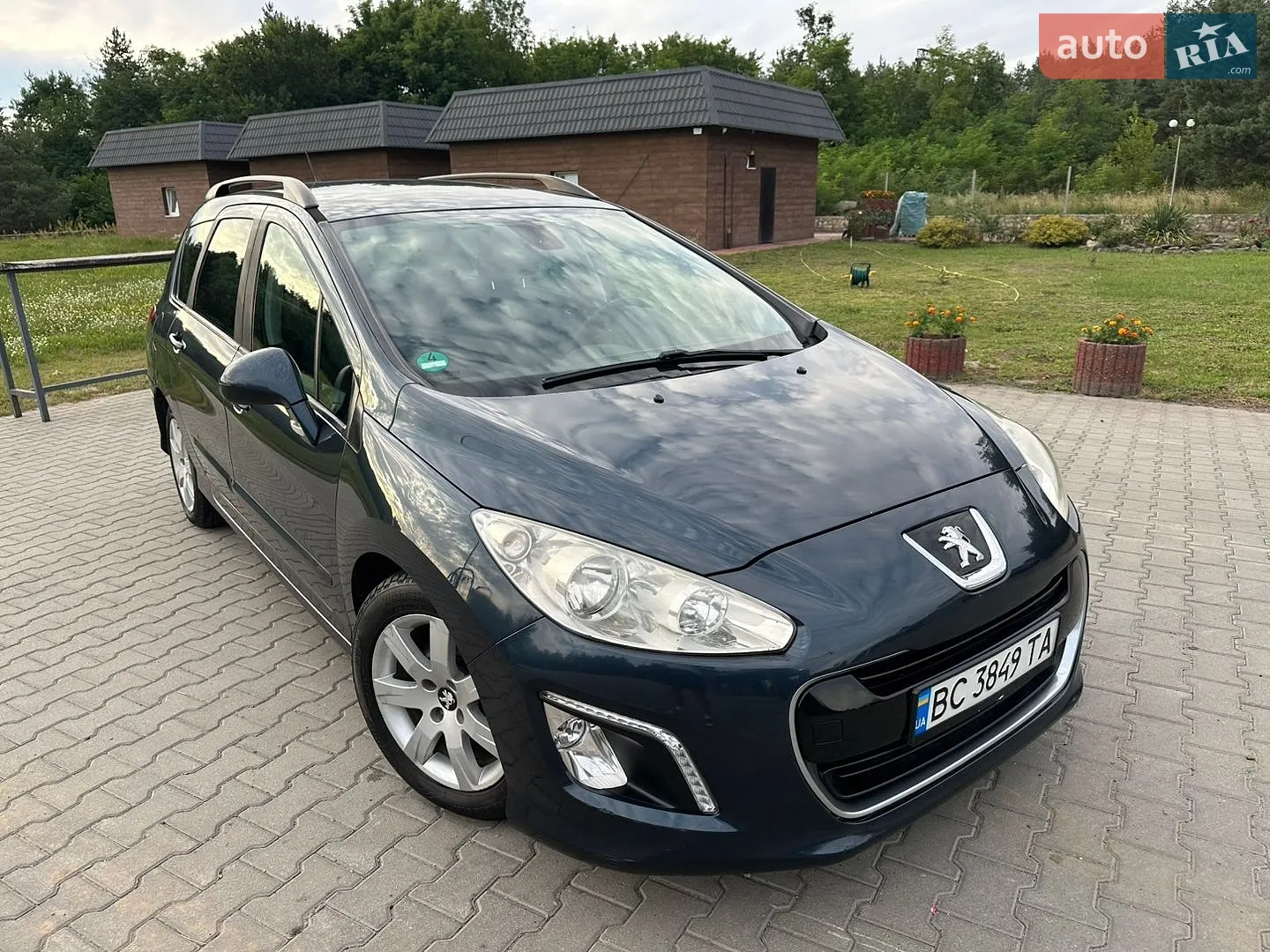 Peugeot 308, 2011