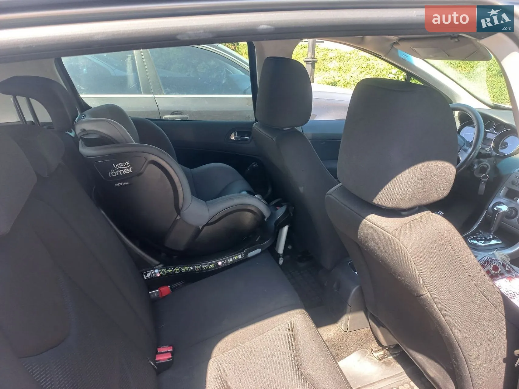Peugeot 308, 2011