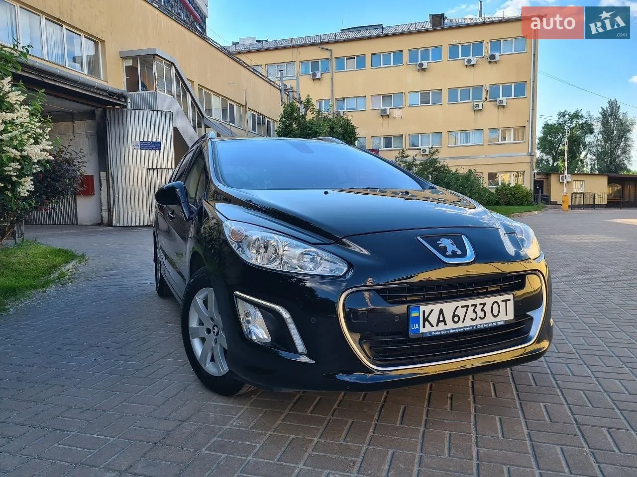 Peugeot 308, 2011