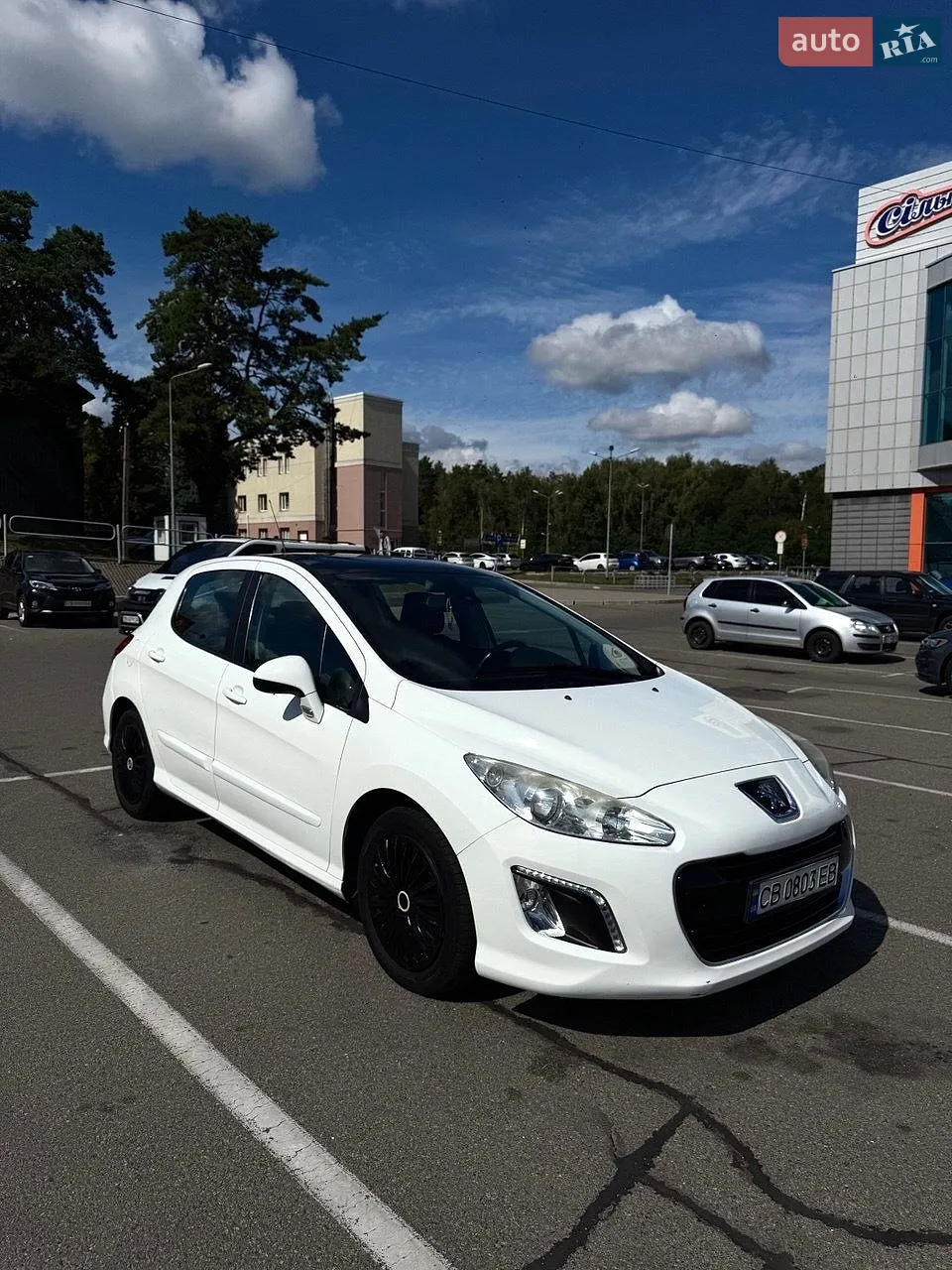Peugeot 308, 2011