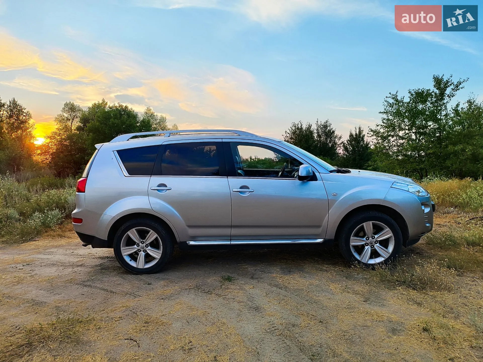 Peugeot 4007, 2008