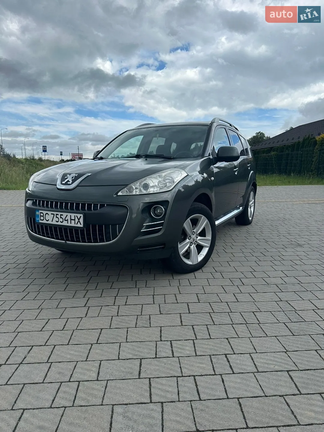 Peugeot 4007, 2009