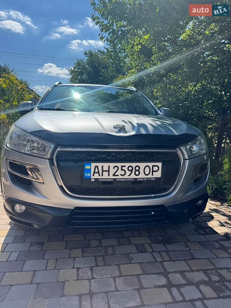 Peugeot 4008, 2012