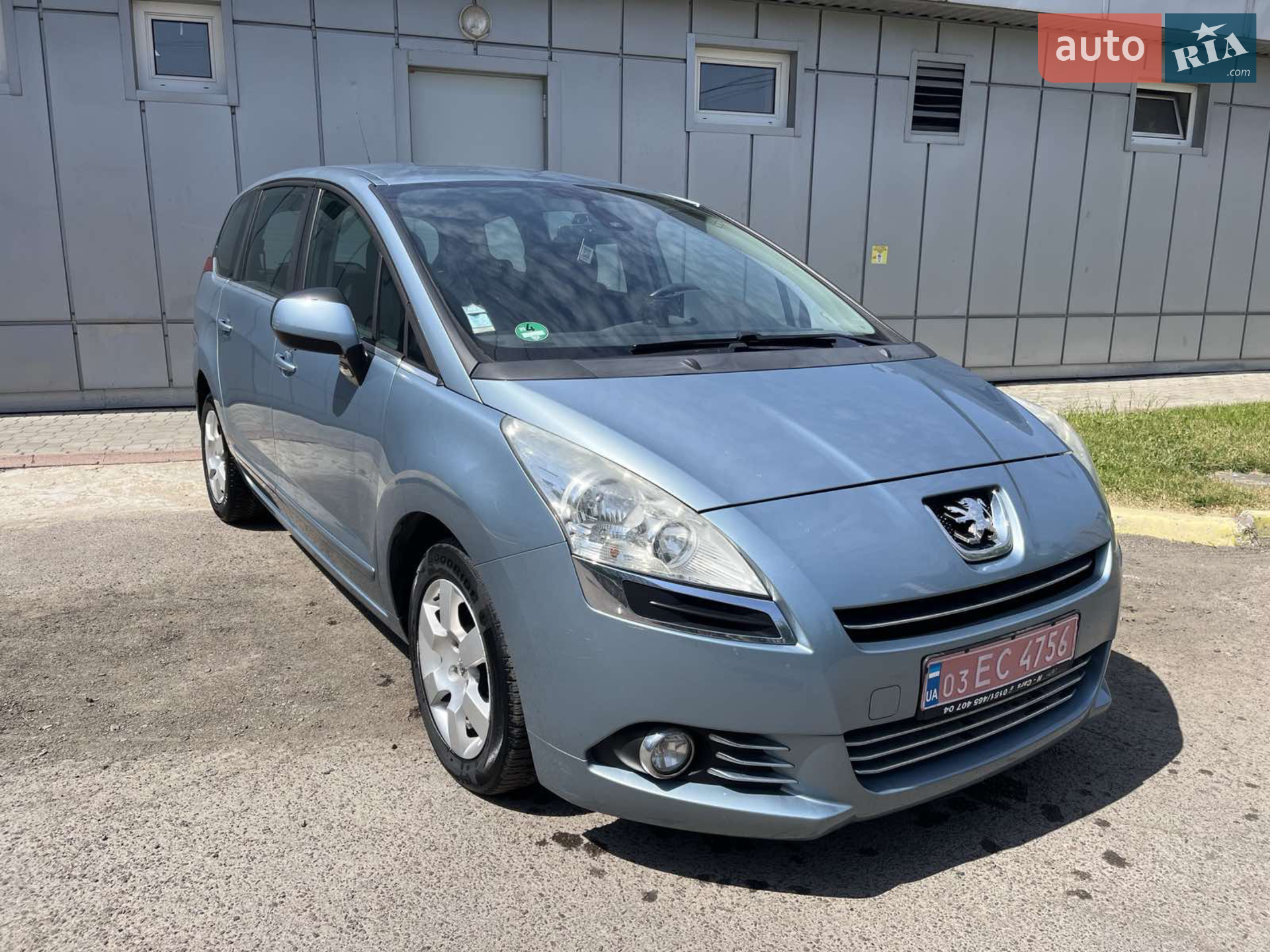 Peugeot 5008, 2010