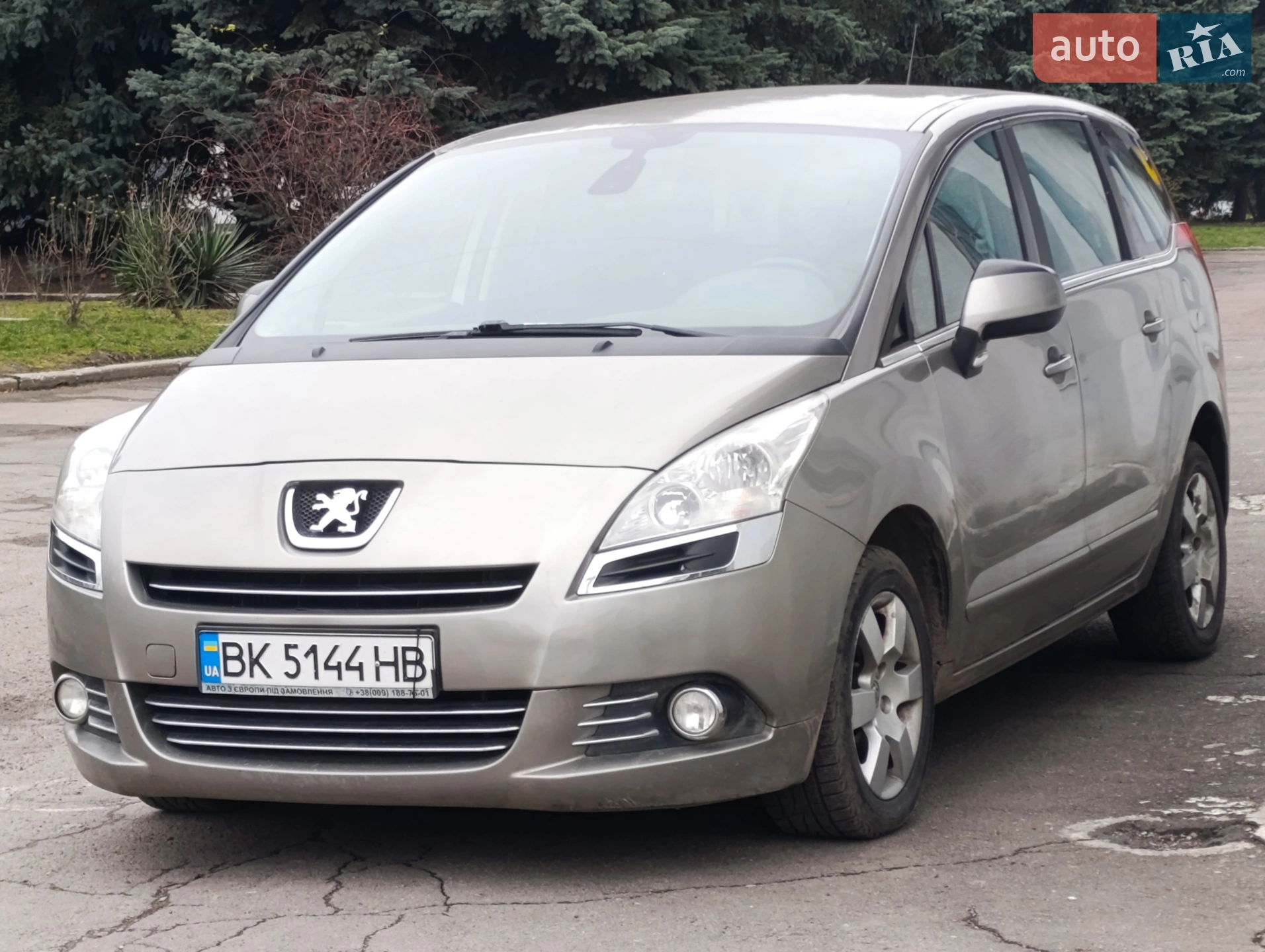 Peugeot 5008, 2010