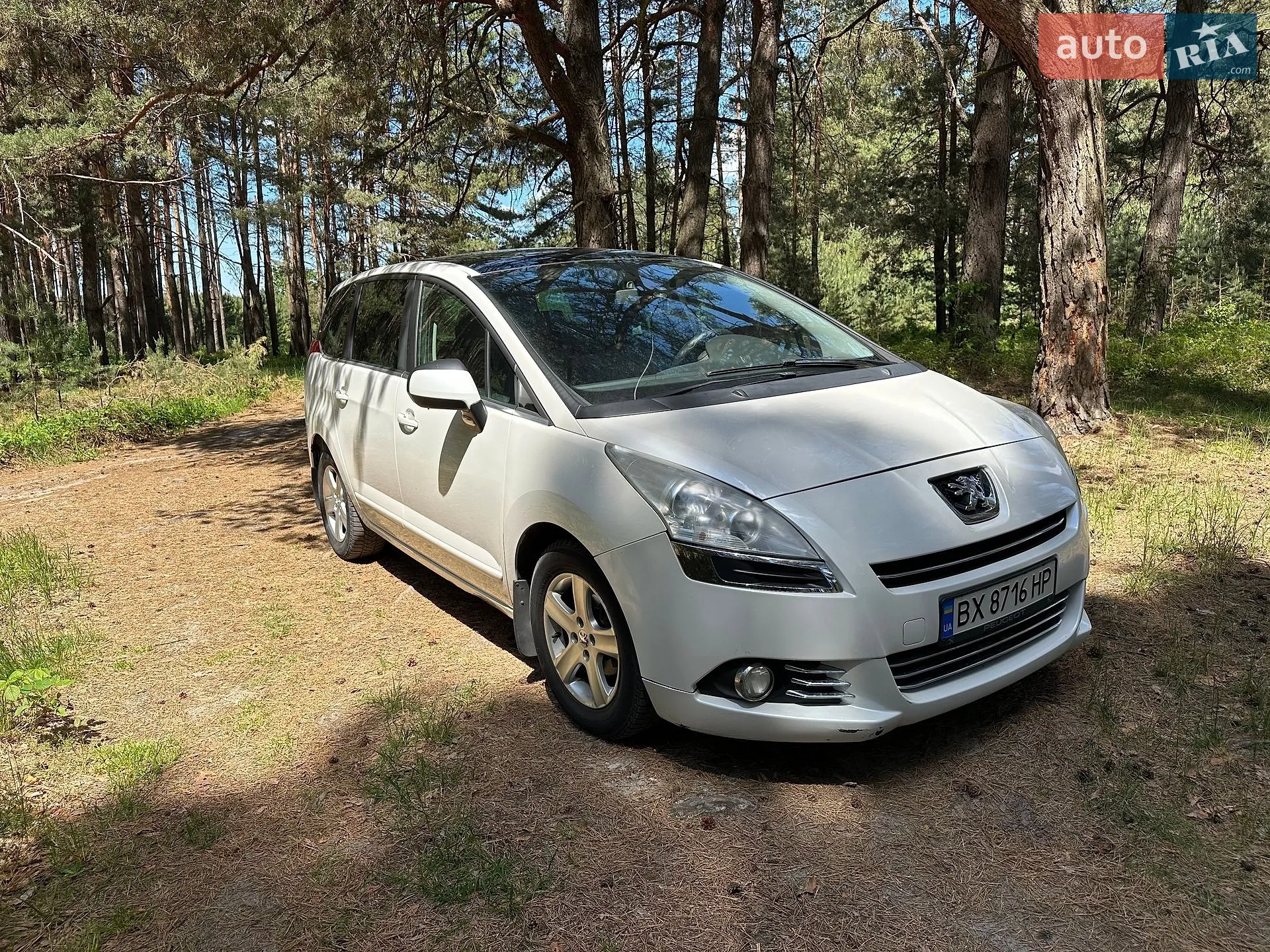 Peugeot 5008, 2011