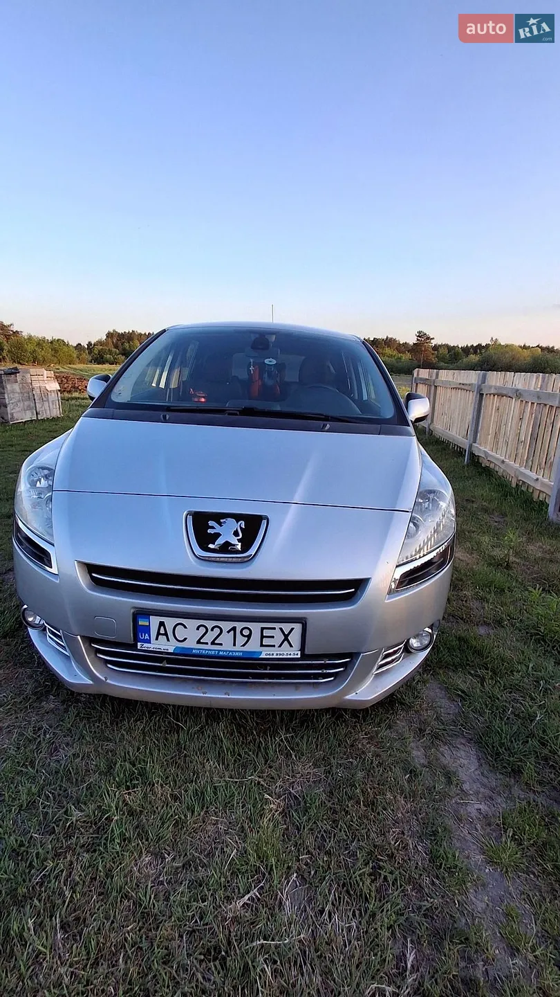 Peugeot 5008, 2010