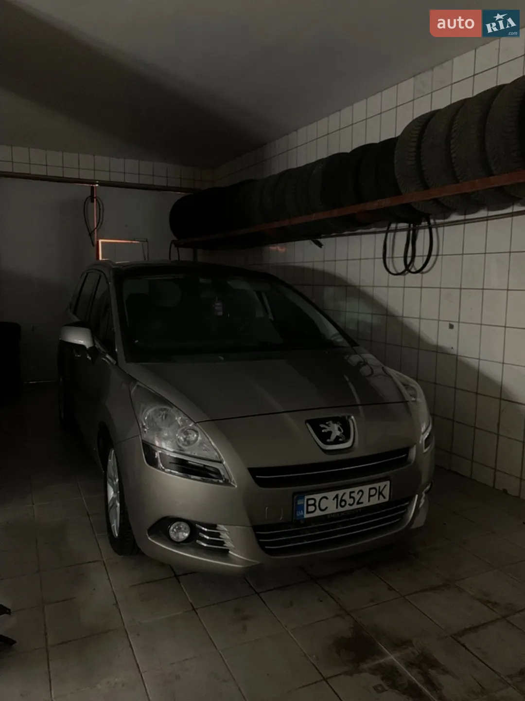 Peugeot 5008, 2010
