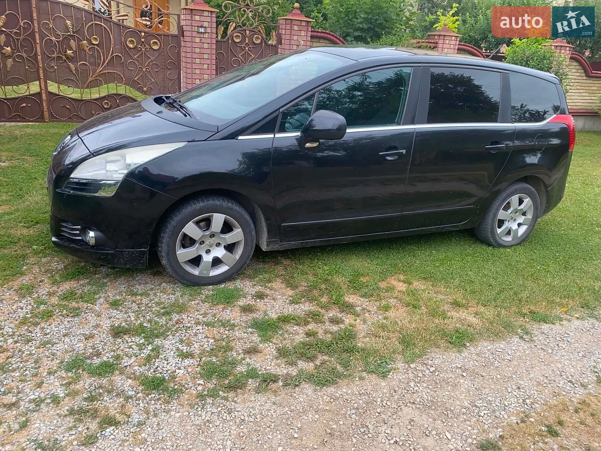Peugeot 5008, 2010