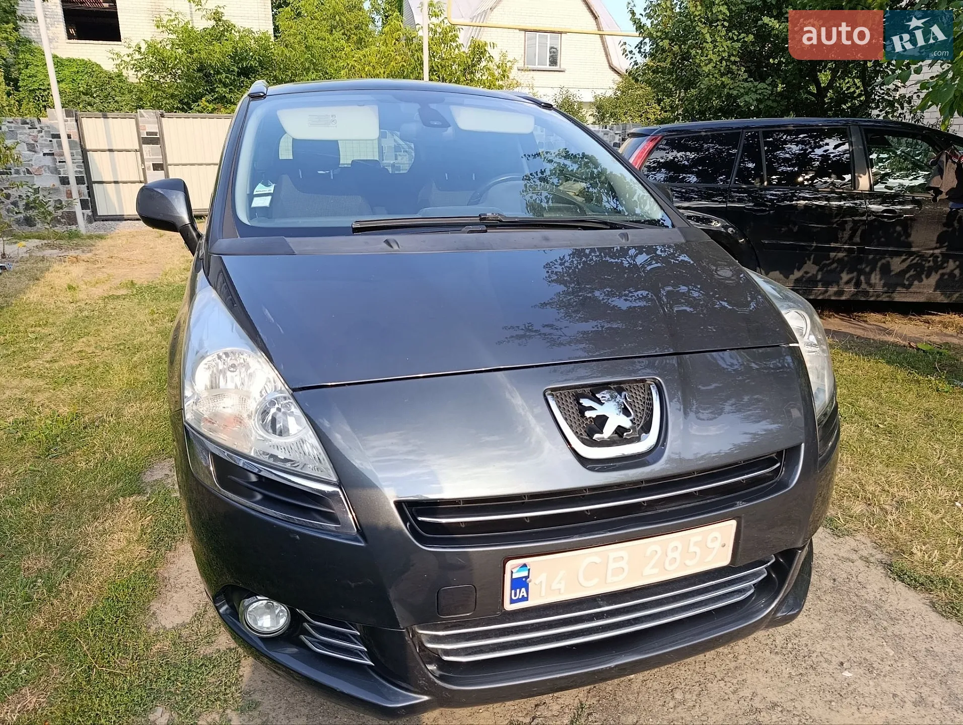 Peugeot 5008, 2010