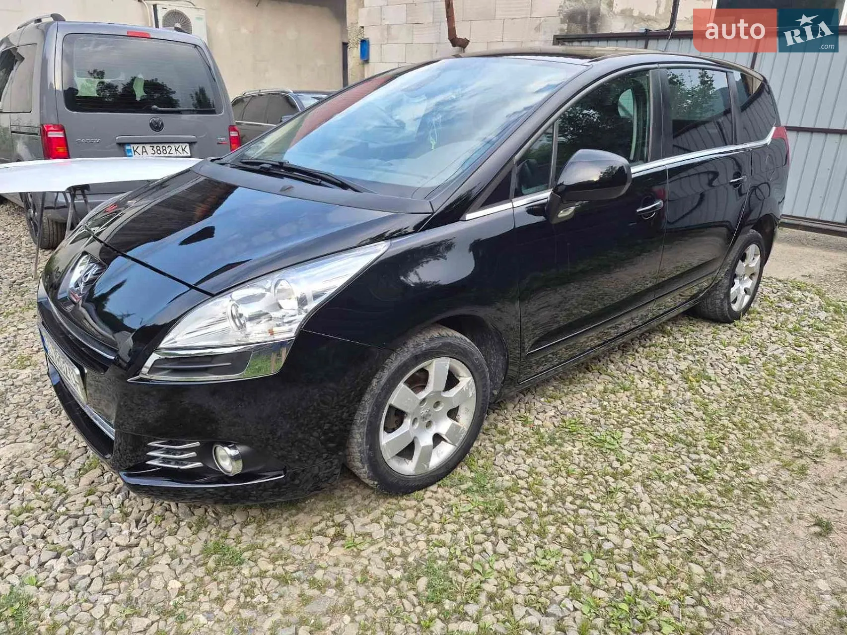 Peugeot 5008, 2010
